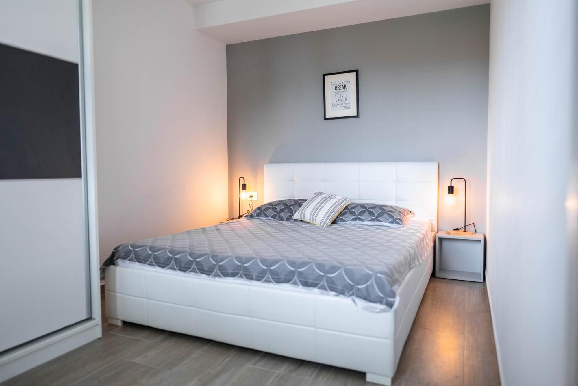 New Cosy Apartments With Private Parking Abbázia Kültér fotó